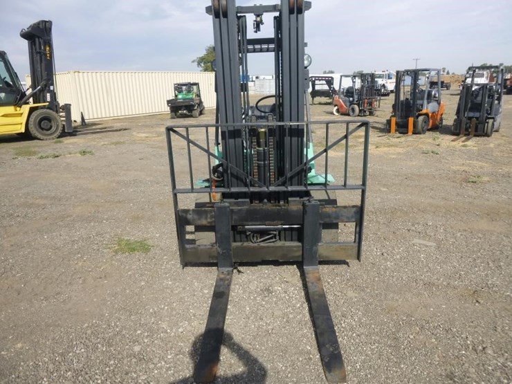 mitsubishi-fg35a-image-18