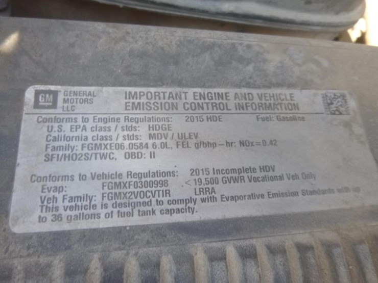 2015-chevrolet-2500-image-15