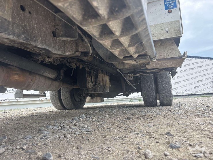 2019-ford-f550-image-47