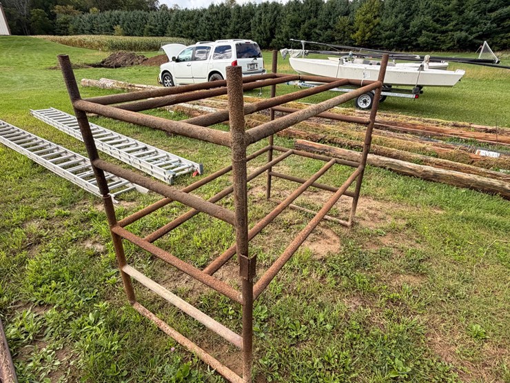 #4045-•-heavy-duty-stackable-rack-image-2