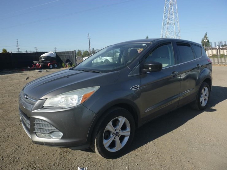 2013-ford-escape-image-1