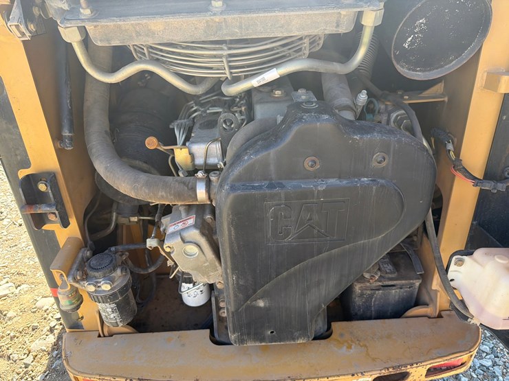 caterpillar-226-image-39
