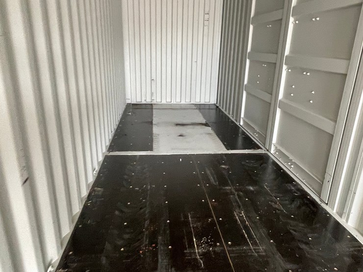 #500-•-single-use-40'-high-cube-multi-door-steel-container-image-16