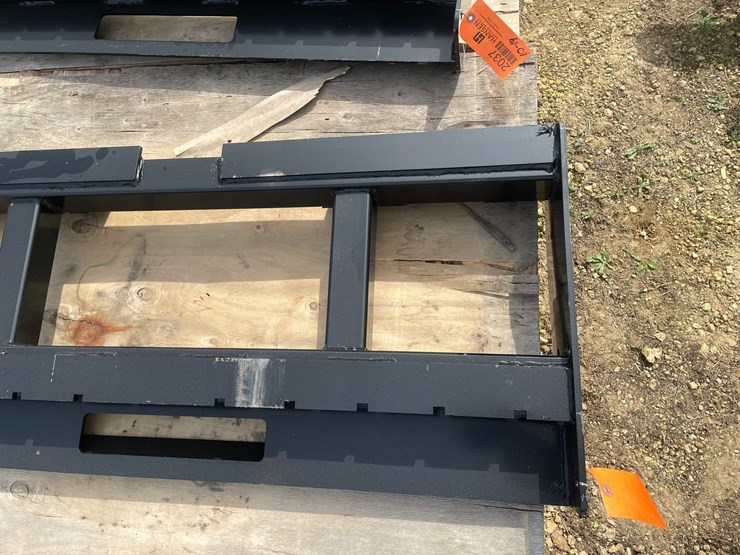 #2036-•-wolverine-skid-steer-pallet-fork-frame-attachment-image-6
