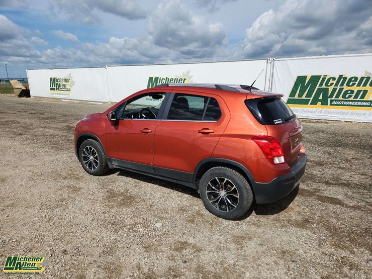 2014-chevrolet-trax-lt-image-3