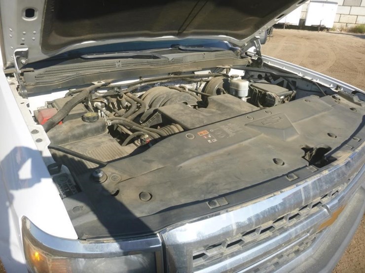 2015-chevrolet-1500-image-11