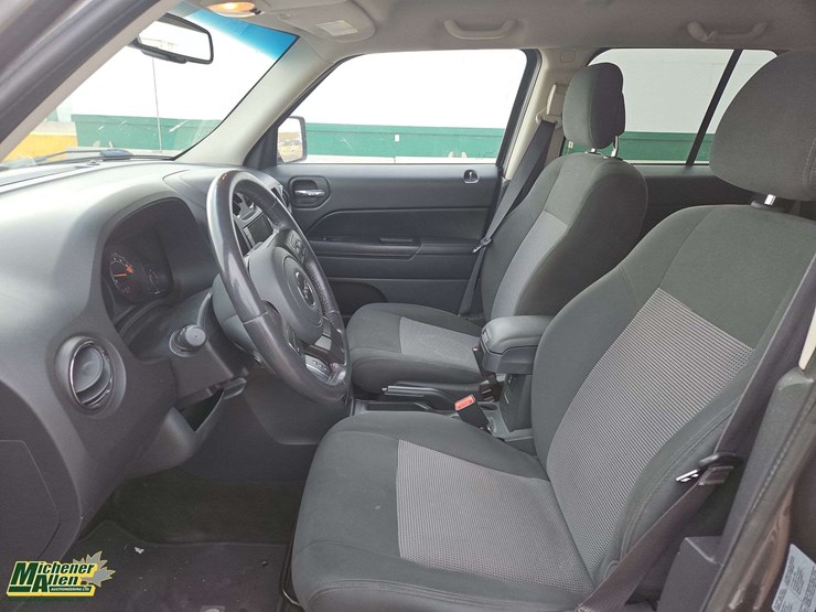 2017-jeep-patriot-image-13