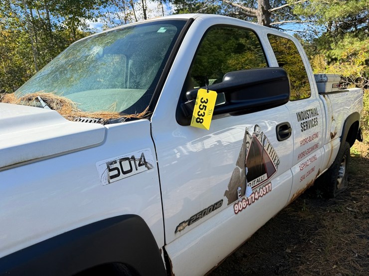 2006-chevrolet-2500-image-26