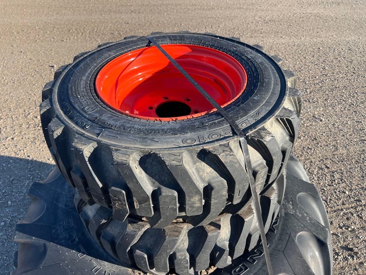 galaxy-tractor-tires-image-5