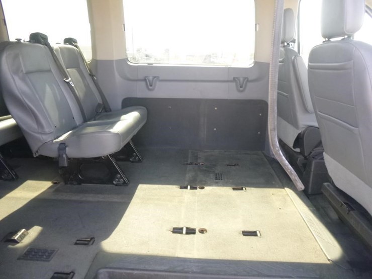 2018-ford-transit-image-16