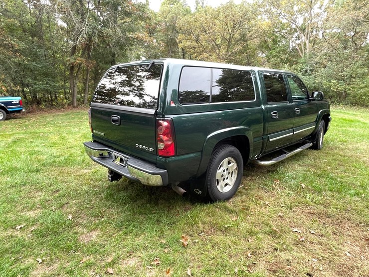 2005-chevrolet-1500-image-5