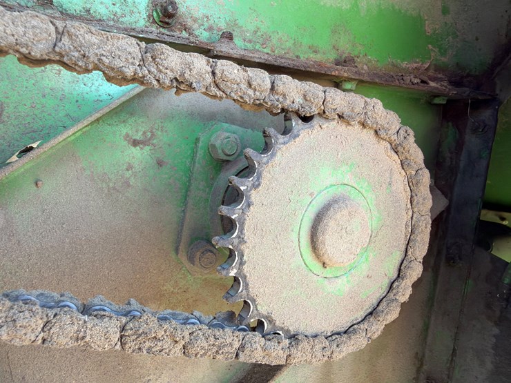 1981-john-deere-7720-image-70