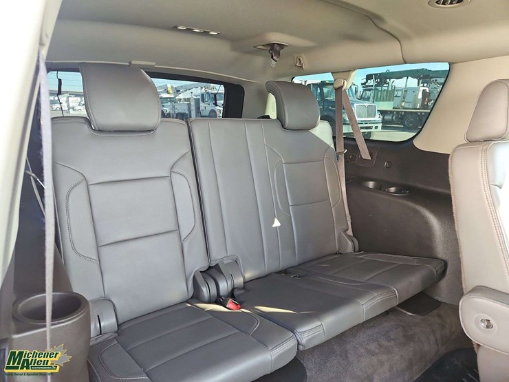2015-gmc-yukon-xl-denali-image-17