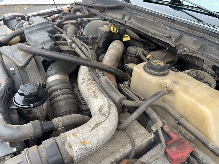 2011-ford-f450-image-21