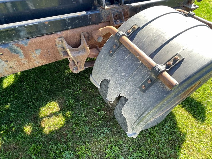 2008-ford-f750-image-25