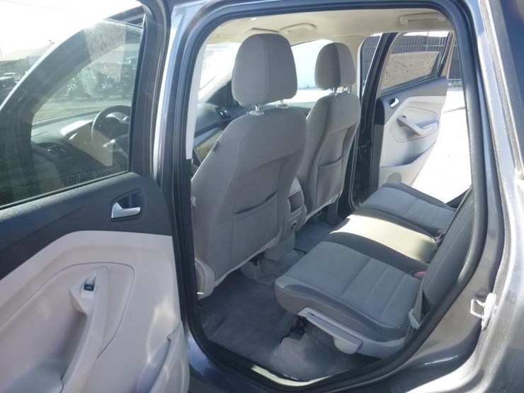 2013-ford-escape-image-7