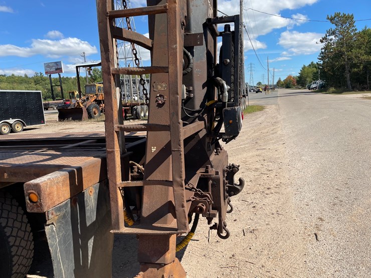 2015-western-star-4900sb-image-34