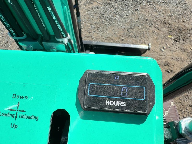 cfg-industrial-kt13r-mini-excavator-image-6