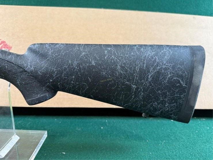 nib-winchester-mdl.70-coyote-light-270-wsm-rifle-image-10