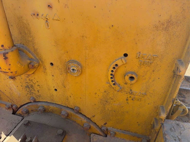 caterpillar-10-image-42