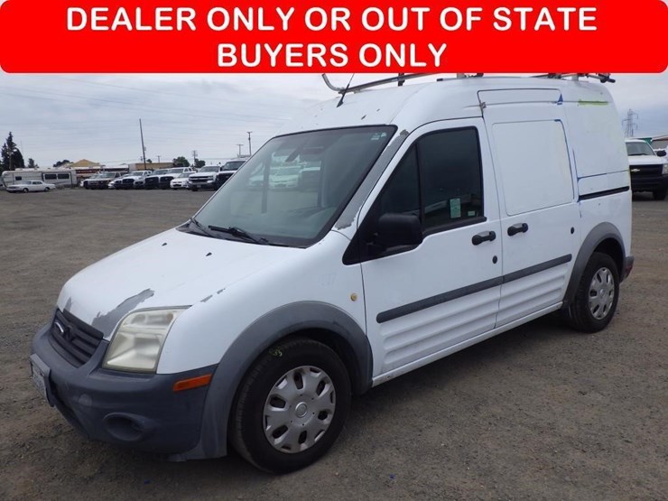 2013-ford-transit-connect-image-1