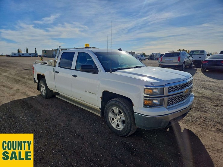 2014-chevrolet-silverado-1500-image-2