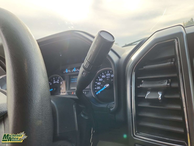 2022-ford-f250-image-12