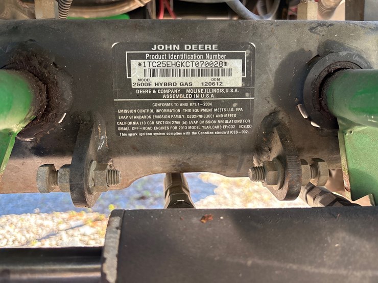 john-deere-2500e-image-3