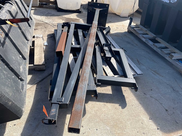 #1827-•-articulating-jib-crane-image-1