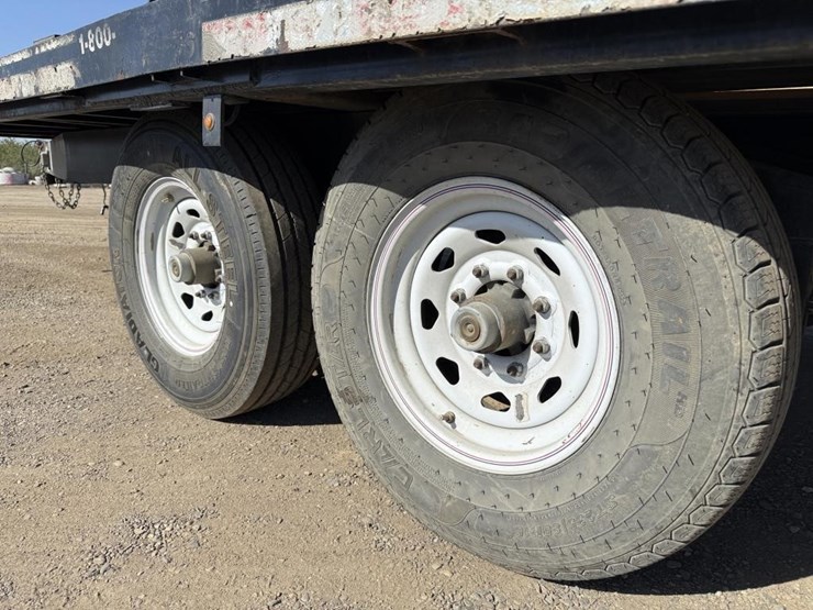 2020-econoline-tilt-deck-trailer-image-10