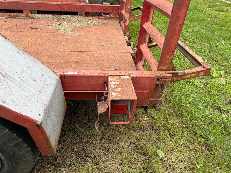#4012-•-heavy-duty-skid-loader-trailer-image-7