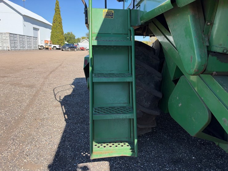 1981-john-deere-7720-image-52
