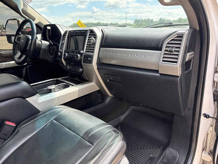 2017-ford-f350-image-65
