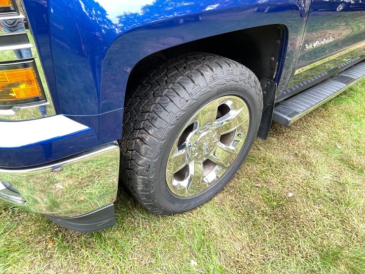 2014-chevrolet-1500-image-12