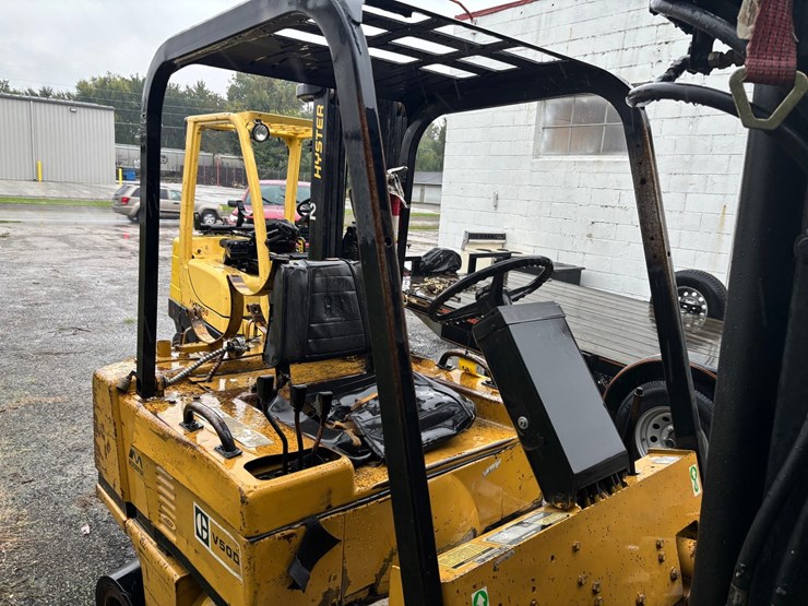 caterpillar-v50b-image-23