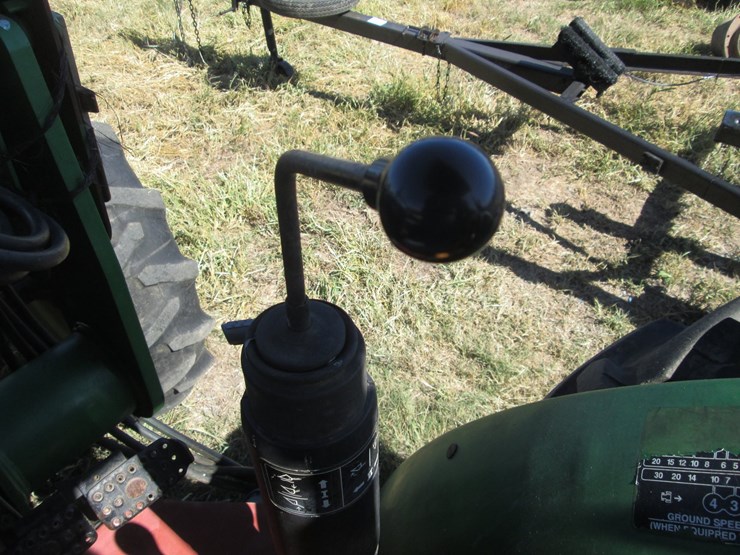 john-deere-5205-image-32