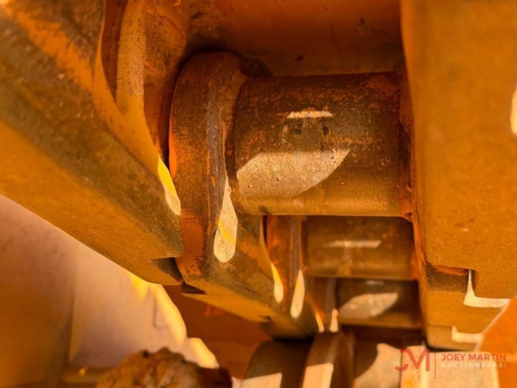 caterpillar-d6h-image-20
