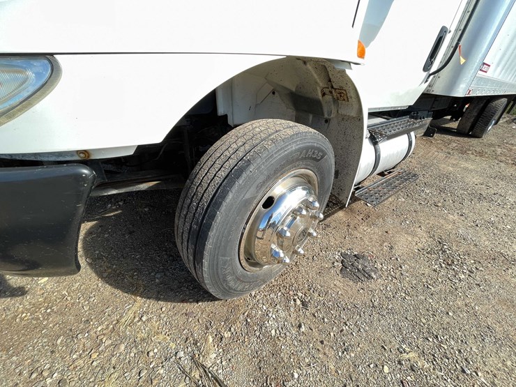 #1796-•-2012-navistar/international-box-truck-with-morgan-box-(has-wisconsin-title)-image-8