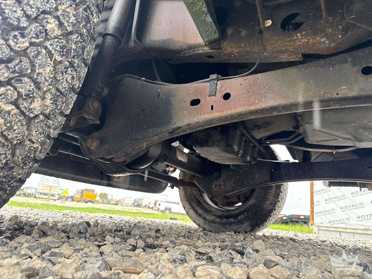 2014-ford-f350-image-26