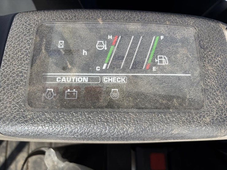 komatsu-pc30mr-1-image-29