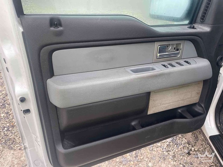 2011-ford-f150-image-15