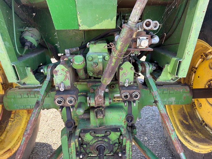 john-deere-4430-image-22