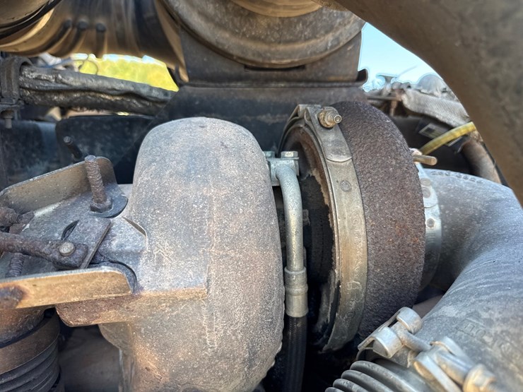 2005-kenworth-t800-image-15