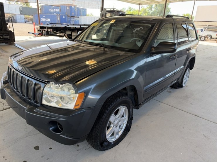 2007-jeep-grand-cherokee-image-4