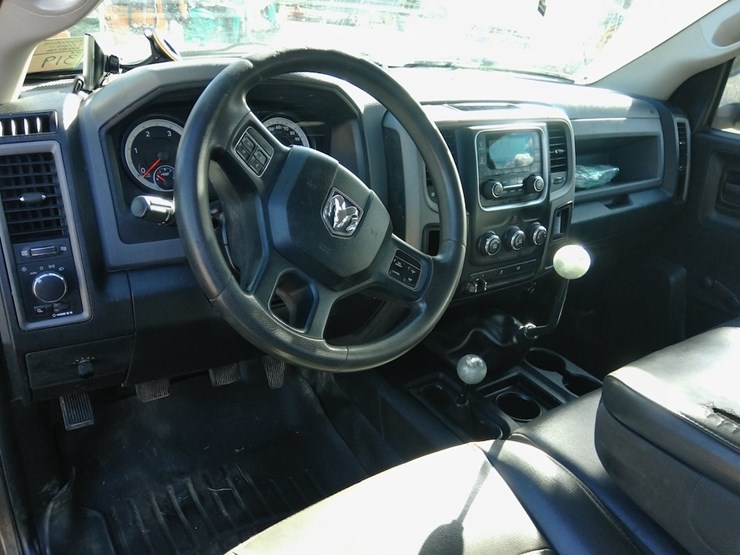 2014-dodge-2500-image-12