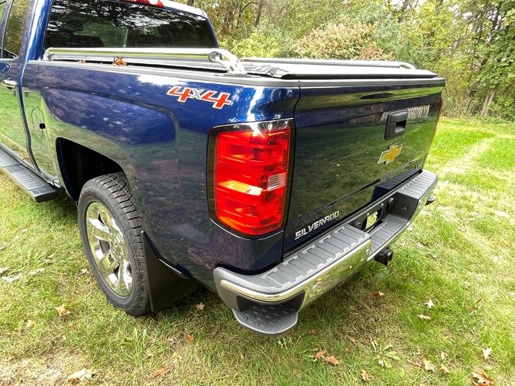 2014-chevrolet-1500-image-27