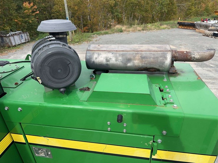 2006-sterling-lt9500-image-34