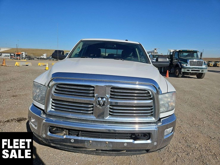2018-dodge-2500-image-8