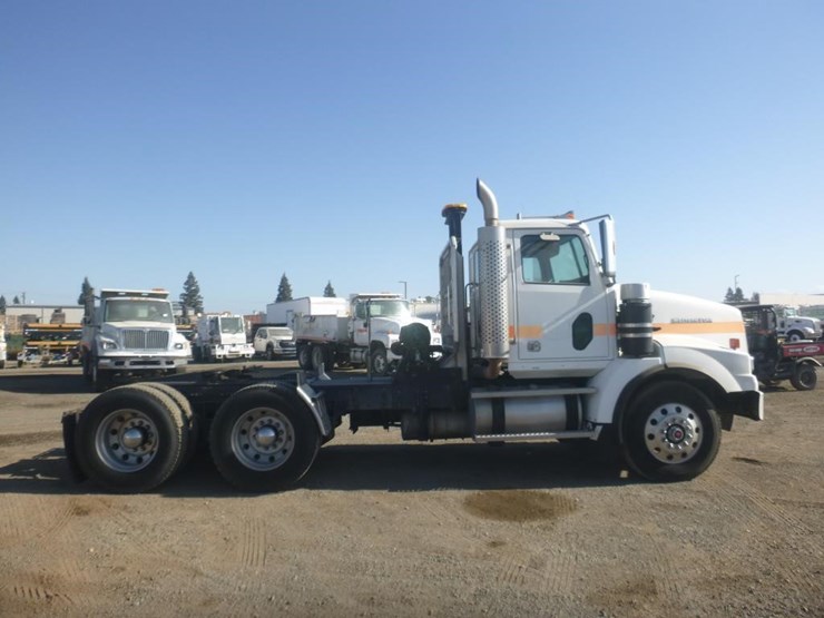2009-western-star-4900-image-7