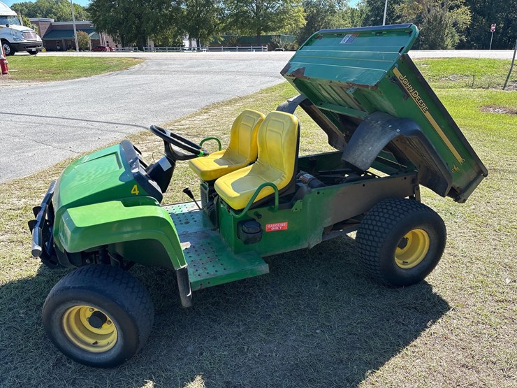john-deere-gator-image-1